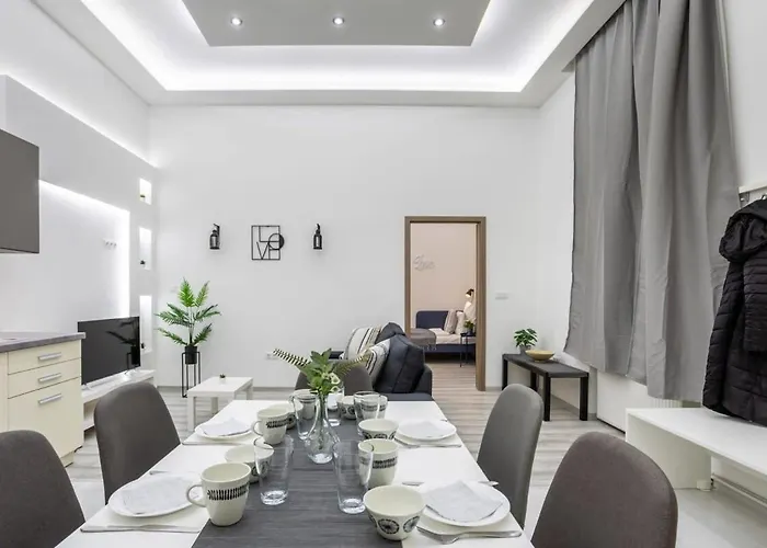 New Spacious & Apartment *