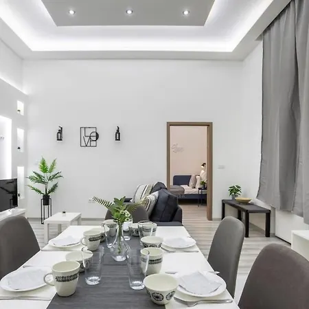 New Spacious & Lejlighed *
