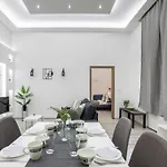 New Spacious & Διαμέρισμα *